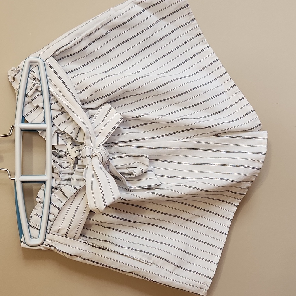 Love Tree striped paper bag waist shorts. Size M